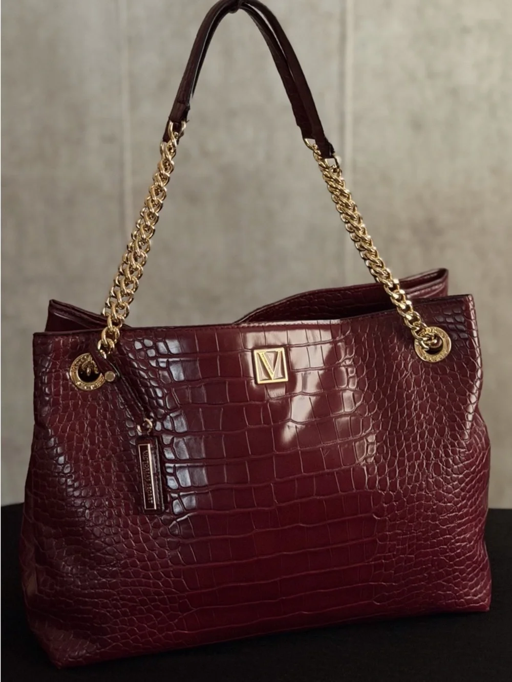 Victorias Secret add touch